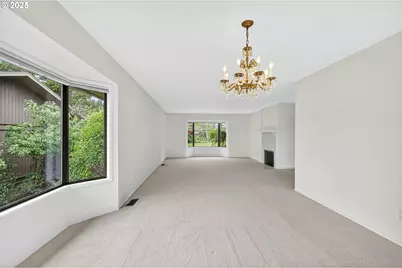 45 Condolea Ct, Lake Oswego, OR 97035 - Photo 14