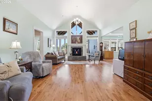 2400 NW West Hills Dr, McMinnville, OR 97128 - Photo 8
