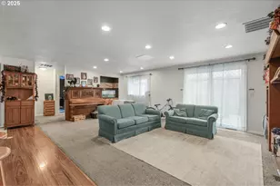 1664 SW Sesame St, McMinnville, OR 97128 - Photo 2