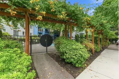 8720 SW Tualatin Rd #210, Tualatin, OR 97062 - Photo 20