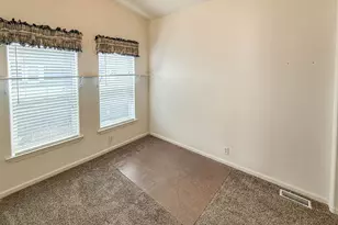 1000 E Central Ave, Sutherlin, OR 97479 - Photo 18