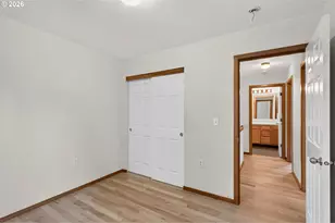 7865 SE Phillips Creek Ln, Milwaukie, OR 97222 - Photo 32