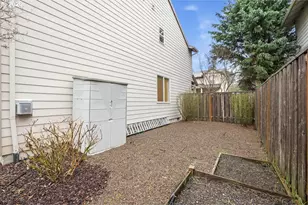 8684 SW Borders St, Portland, OR 97223 - Photo 38