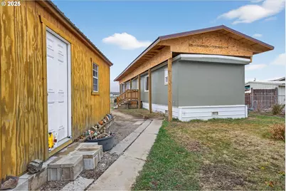 2637 14th St, Baker City, OR 97814 - Photo 1