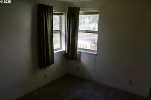 475 Thomas (+471) Rd, Sutherlin, OR 97479 - Photo 24