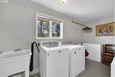 84816 Cloverdale Rd, Creswell, OR 97426 - Photo 20