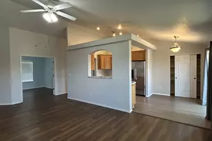 150 Umpqua View Dr, Roseburg, OR 97471 - Photo 8