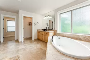 23955 Butteville Rd NE, Aurora, OR 97002 - Photo 38