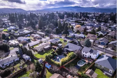 1749 22nd St, Hood River, OR 97031 - Photo 42