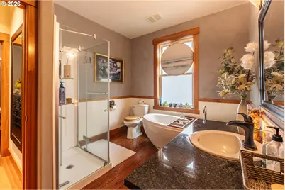 1749 22nd St, Hood River, OR 97031 - Photo 12