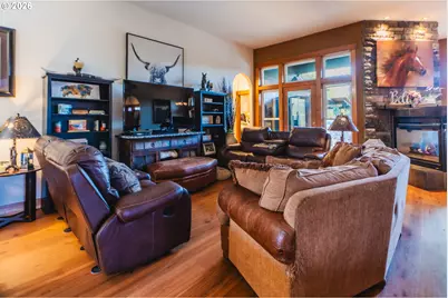 1749 22nd St, Hood River, OR 97031 - Photo 20