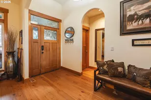 1749 22nd St, Hood River, OR 97031 - Photo 22