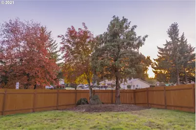 16121 NE San Rafael St, Portland, OR 97230 - Photo 30