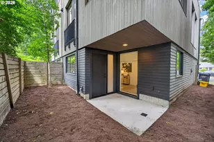 2618 N Rosa Parks Way, Portland, OR 97217 - Photo 24