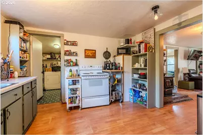 58801 SE Cabin Ln, Sandy, OR 97055 - Photo 4