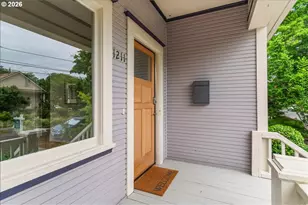 1211 SE 37th Ave, Portland, OR 97214 - Photo 4