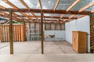 1211 SE 37th Ave, Portland, OR 97214 - Photo 42