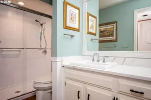 32455 SW Lake Point Ct, Wilsonville, OR 97070 - Photo 32
