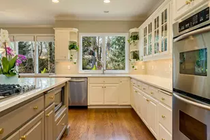 14030 Edenberry Ct, Lake Oswego, OR 97035 - Photo 12