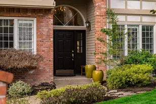 14030 Edenberry Ct, Lake Oswego, OR 97035 - Photo 2