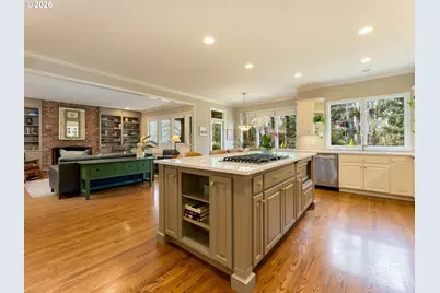 14030 Edenberry Ct, Lake Oswego, OR 97035 - Photo 18