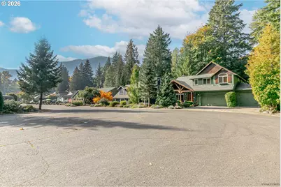 24727 E McKenzie Valley Ct, Welches, OR 97067 - Photo 2