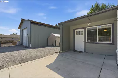 1270 E Jefferson St, Stayton, OR 97383 - Photo 32