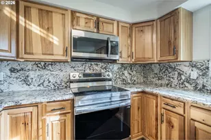 950 1st St NE, Bandon, OR 97411 - Photo 12