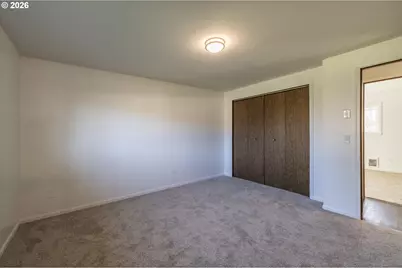 950 1st St NE, Bandon, OR 97411 - Photo 28