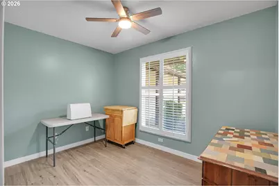 1732 SE 158th Ave, Portland, OR 97233 - Photo 18