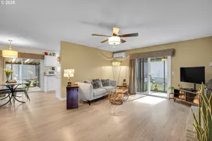 1732 SE 158th Ave, Portland, OR 97233 - Photo 4