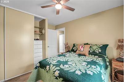 1732 SE 158th Ave, Portland, OR 97233 - Photo 14