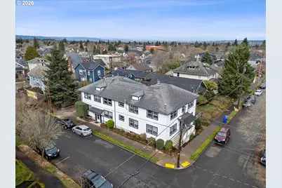 5203 NE 16th Ave, Portland, OR 97211 - Photo 2