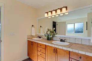 9801 SE Nicholas Dr, Happy Valley, OR 97086 - Photo 34