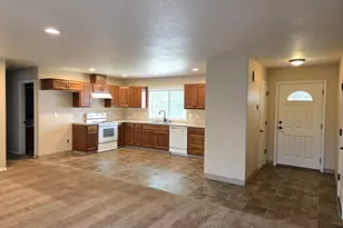 1113 Manzanita Way, Vancouver, WA 98661 - Photo 4