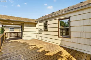 6128 SE Center St, Portland, OR 97206 - Photo 36