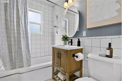 6128 SE Center St, Portland, OR 97206 - Photo 28