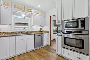 6128 SE Center St, Portland, OR 97206 - Photo 20