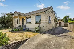 6128 SE Center St, Portland, OR 97206 - Photo 4