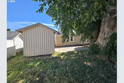 607 S 6th Ave, Kelso, WA 98626 - Photo 8