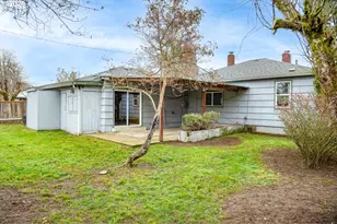 1566 Maywood Ave, Eugene, OR 97404 - Photo 30