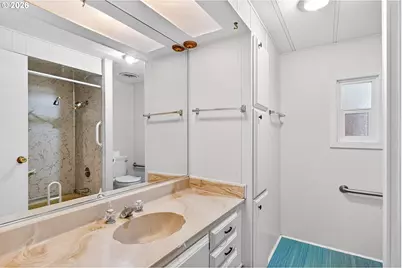 17188 SW Eldorado Dr #111, Portland, OR 97224 - Photo 16