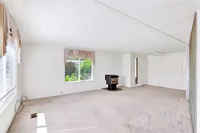 17188 SW Eldorado Dr #111, Portland, OR 97224 - Photo 8