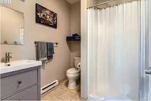 1714 NW Couch St, Portland, OR 97209 - Photo 8