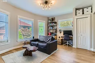 1714 NW Couch St, Portland, OR 97209 - Photo 2