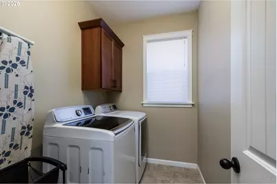 59928 Windy Ridge Dr, Saint Helens, OR 97051 - Photo 14