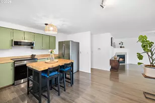 11825 SE Ankeny St, Portland, OR 97216 - Photo 14