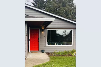 11825 SE Ankeny St, Portland, OR 97216 - Photo 6