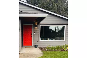 11825 SE Ankeny St, Portland, OR 97216 - Photo 6