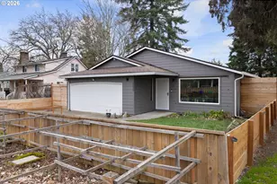 11825 SE Ankeny St, Portland, OR 97216 - Photo 2